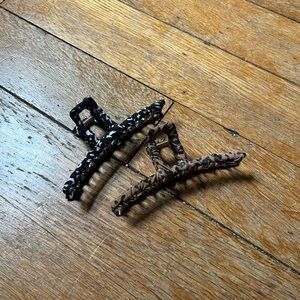 Set of Two Patterned Hair Clips